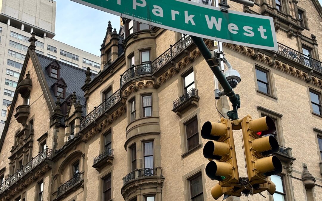 Coop residence building in Manhattan Central Park West